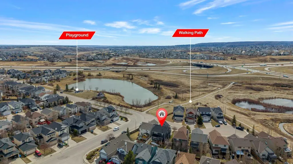10 Evansbrooke Place NW Calgary AB T3P 1G3