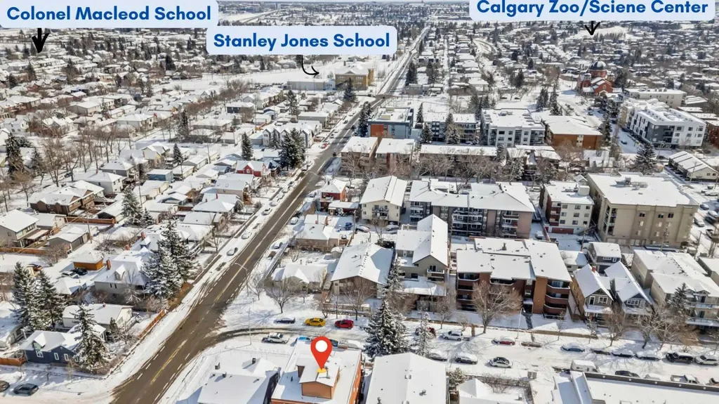 825 4 Street NE Calgary AB T2E 3S9