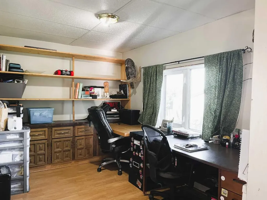 4521 50 Avenue Grimshaw AB T0H 1W0