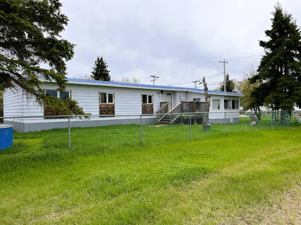 4521 50 Avenue Grimshaw AB T0H 1W0