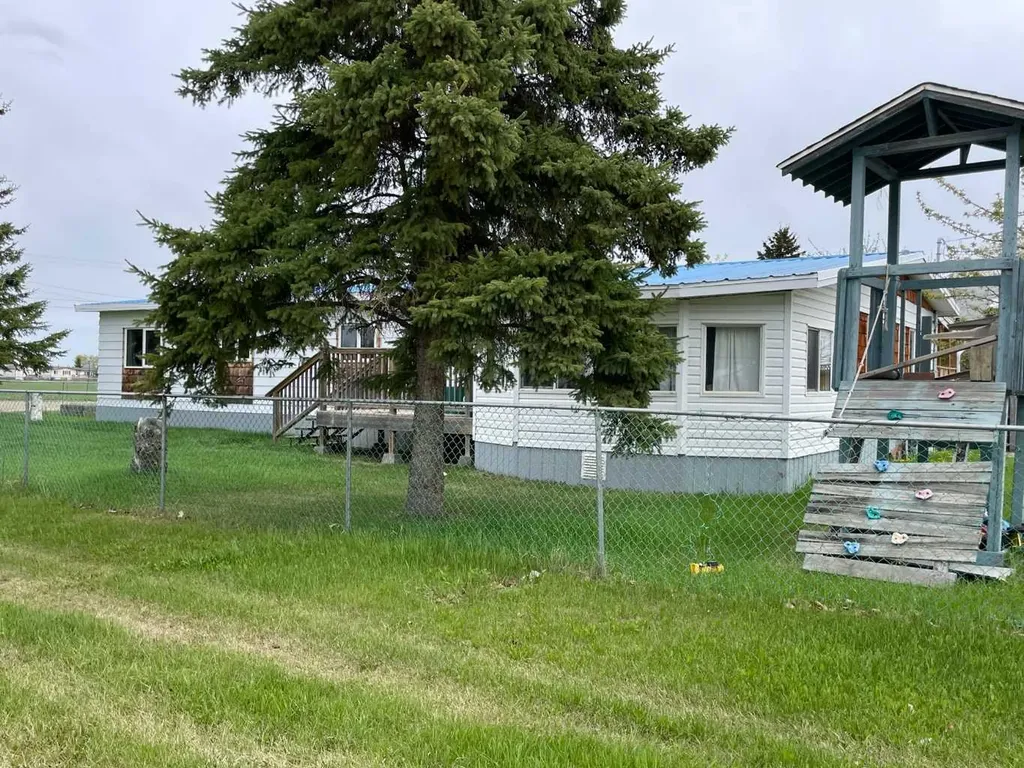 4521 50 Avenue Grimshaw AB T0H 1W0