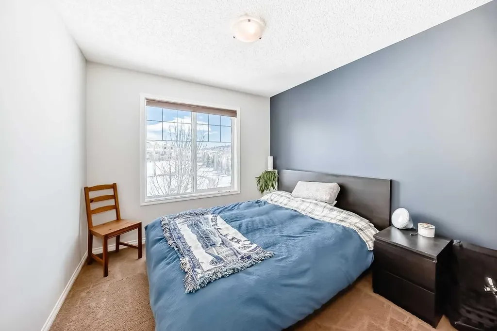 296 Sunset Point Cochrane AB T4C 0K8