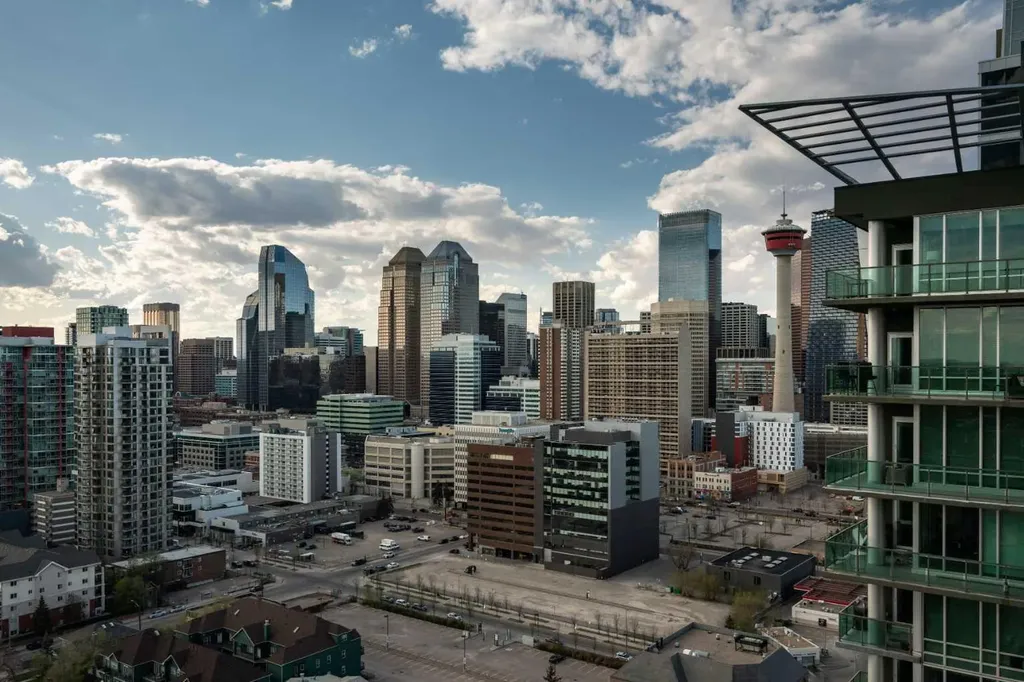 210 15 Avenue SE Calgary AB T2G 0B5