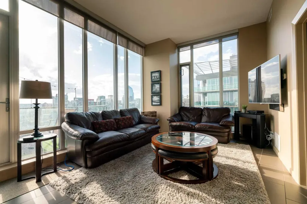 210 15 Avenue SE Calgary AB T2G 0B5