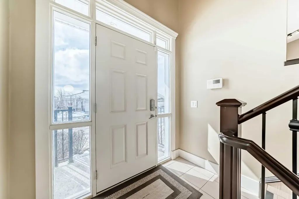 520 Rocky Vista Gardens NW Calgary AB T3G 0B7