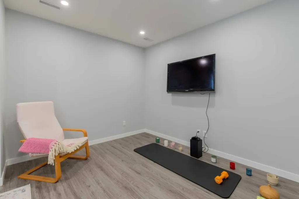 418 Highlands Boulevard W Lethbridge AB T1J 5K5