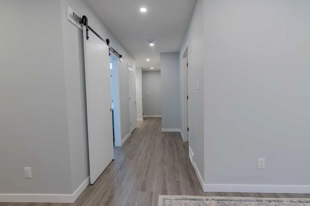 418 Highlands Boulevard W Lethbridge AB T1J 5K5