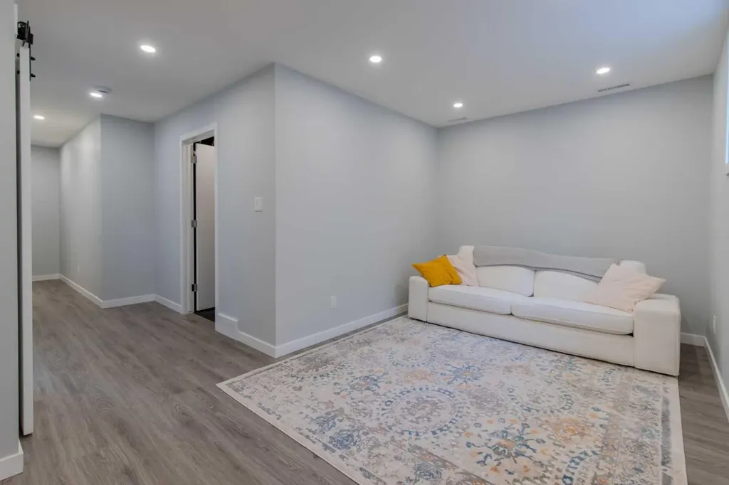 418 Highlands Boulevard W Lethbridge AB T1J 5K5