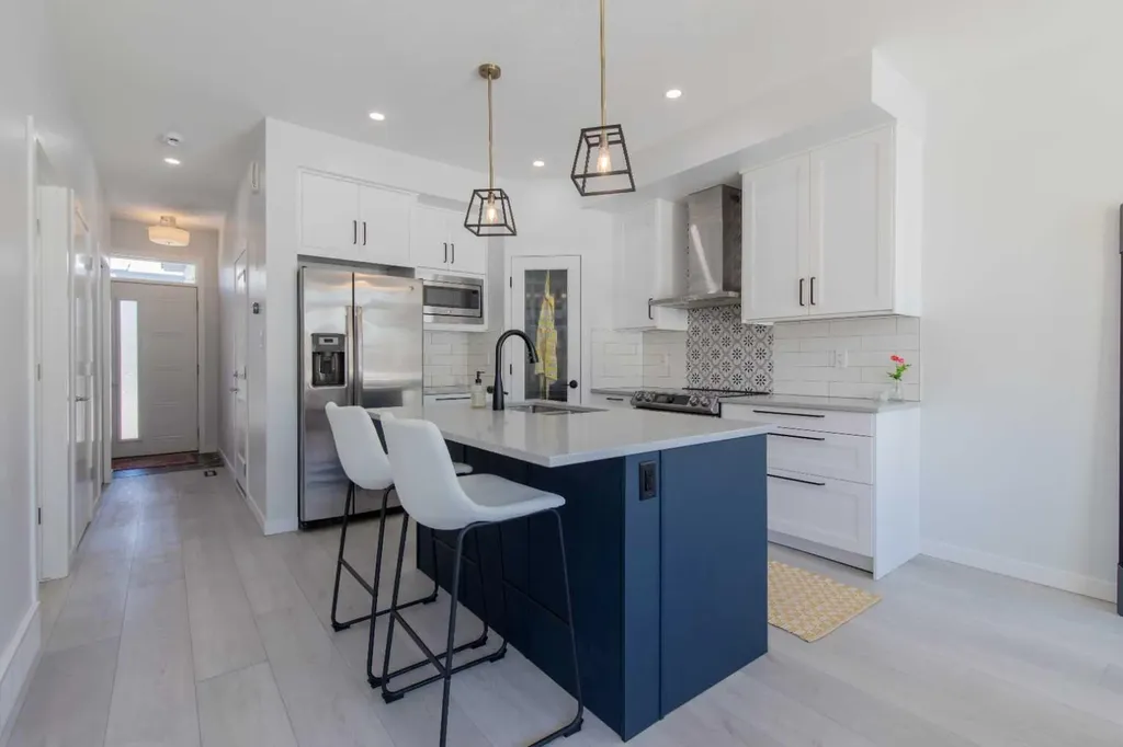 418 Highlands Boulevard W Lethbridge AB T1J 5K5