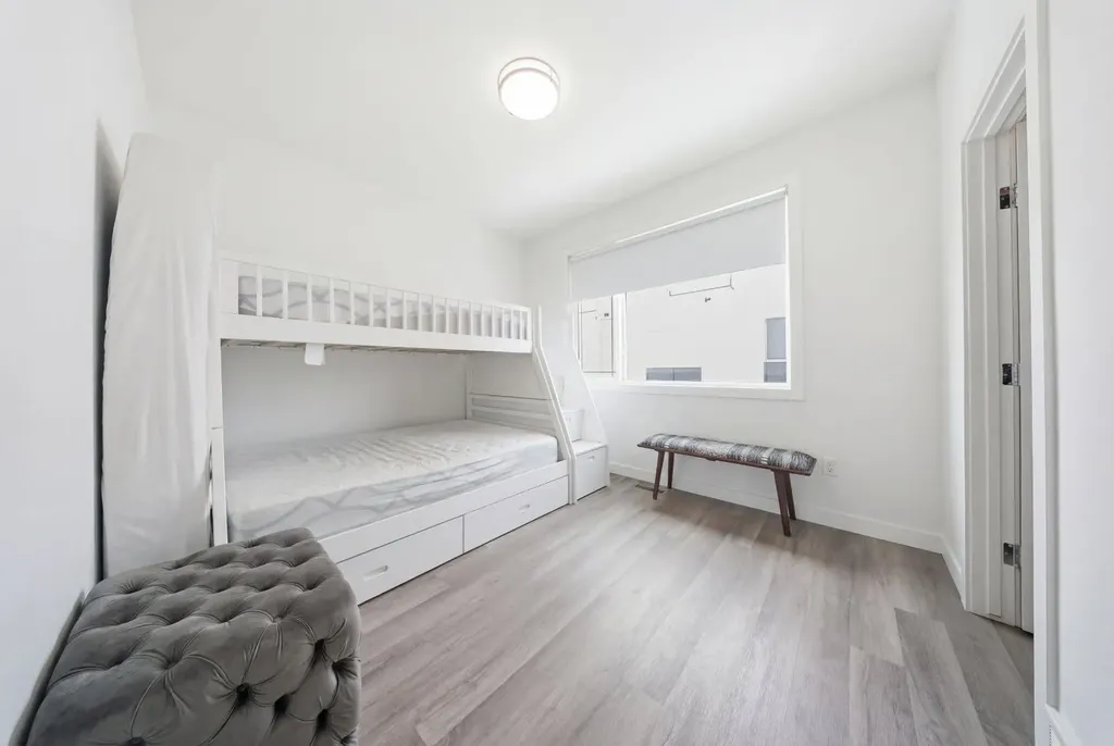 101 Panatella Square NW Calgary AB T3K2R9
