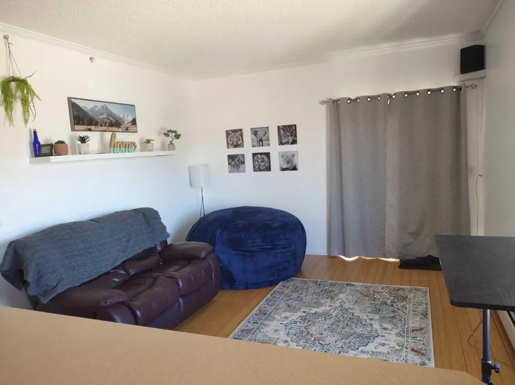 70 Panamount Drive NW Calgary AB T3K 5Z1