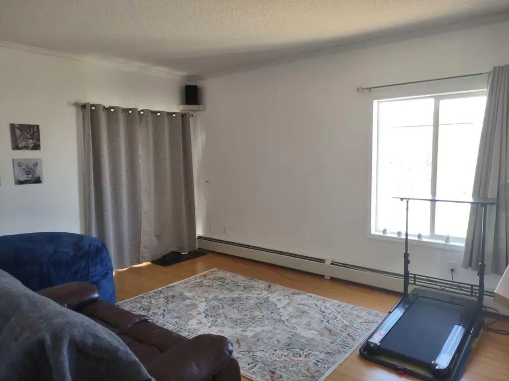 70 Panamount Drive NW Calgary AB T3K 5Z1