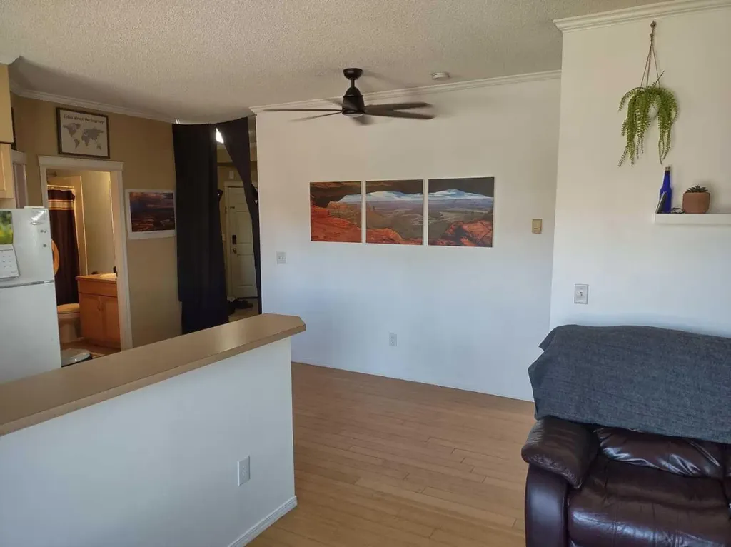 70 Panamount Drive NW Calgary AB T3K 5Z1