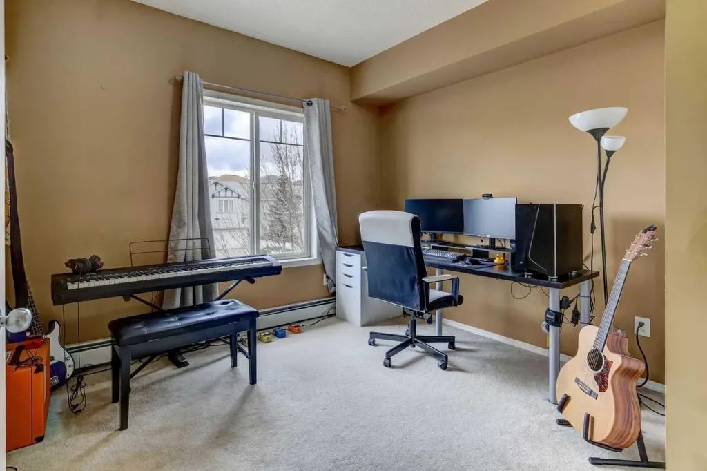 70 Panamount Drive NW Calgary AB T3K 5Z1