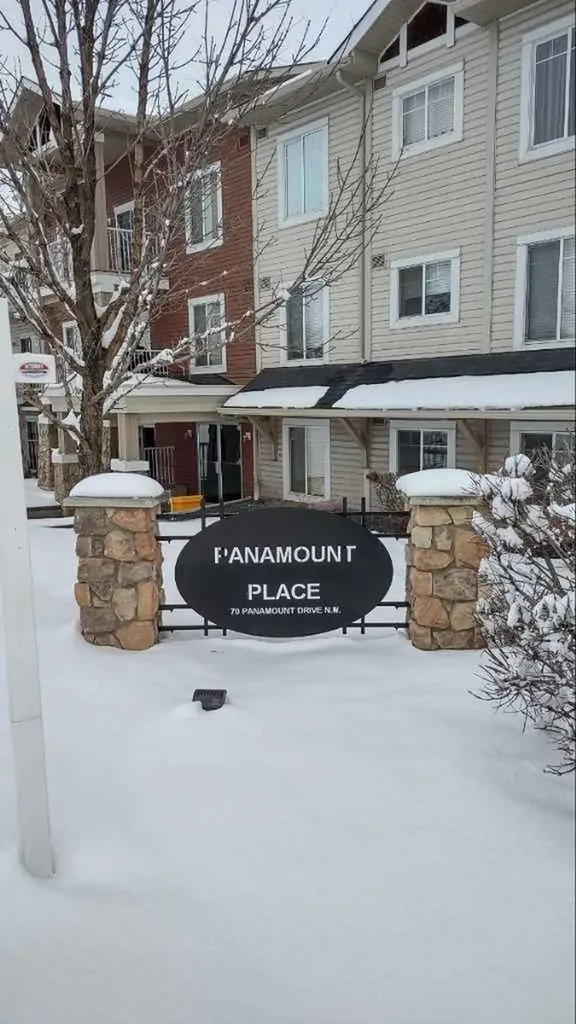 70 Panamount Drive NW Calgary AB T3K 5Z1