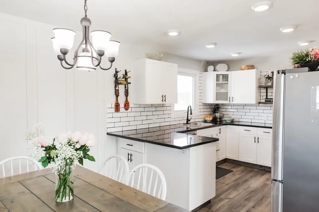 10124 110 Avenue Grande Prairie AB T8V 1S6