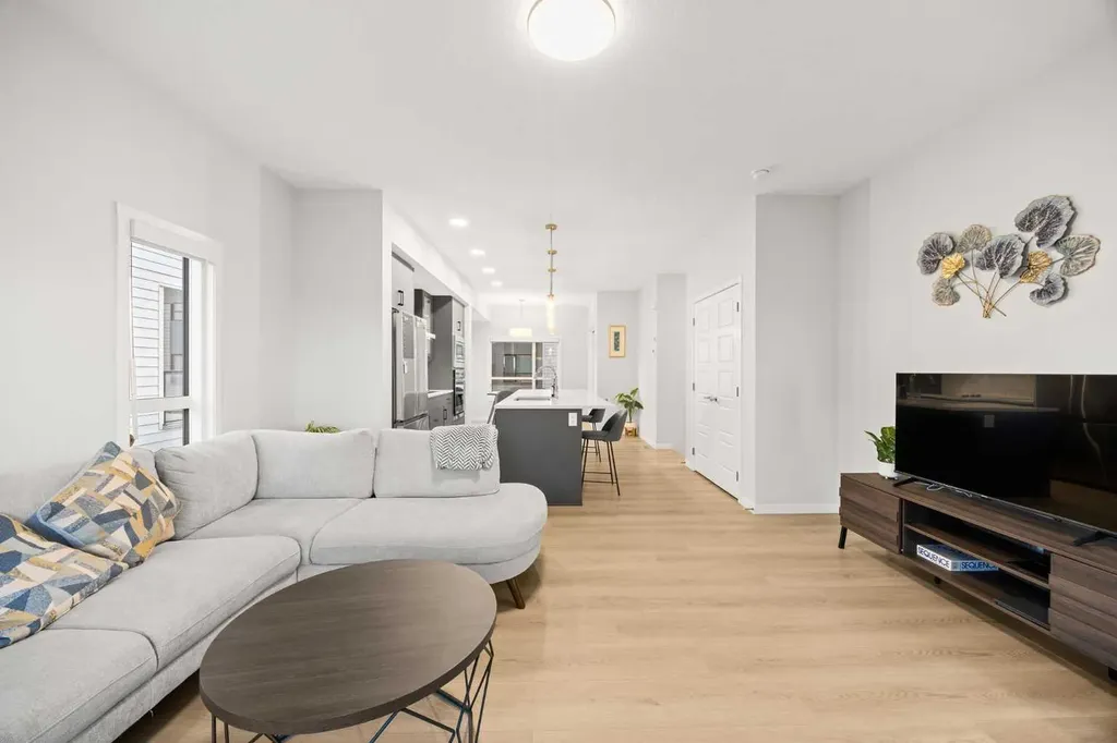 20295 Seton Way SE Calgary AB T3M 2J1