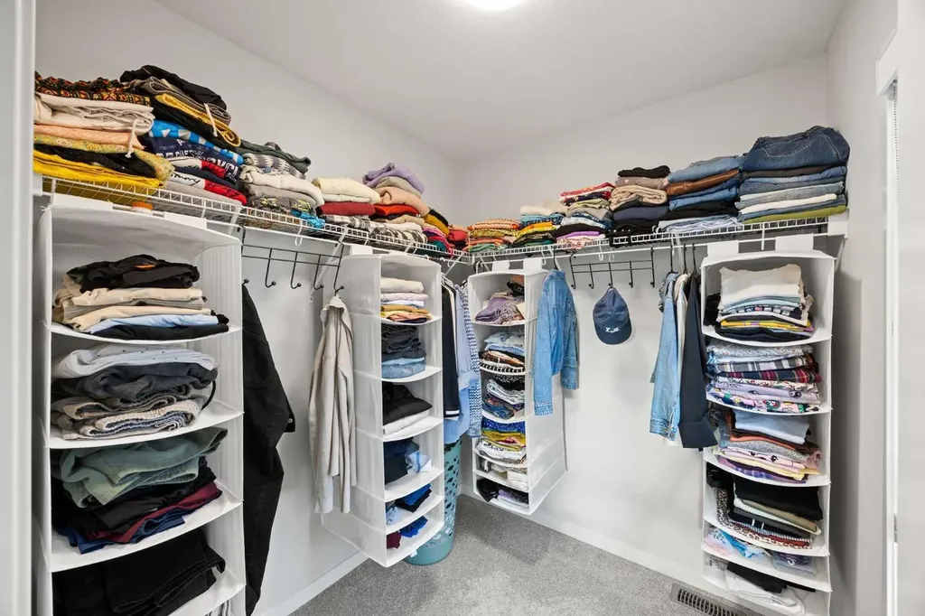 20295 Seton Way SE Calgary AB T3M 2J1