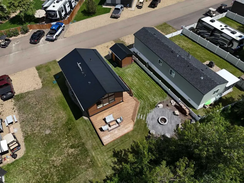 41310 Range Road 282 Rural Lacombe County AB T4L 2N3