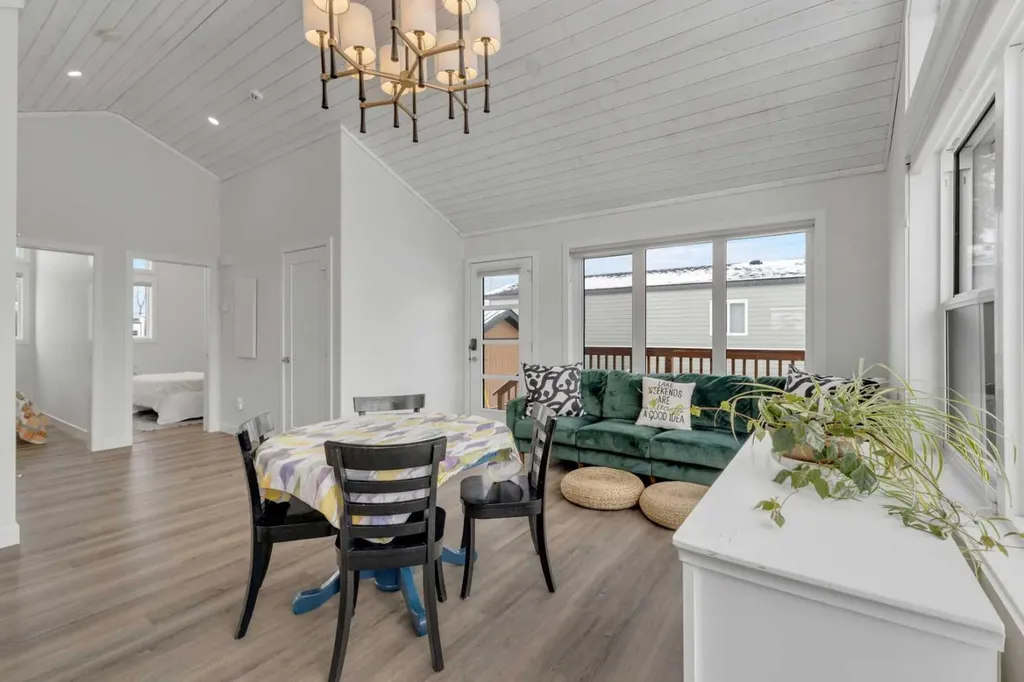 41310 Range Road 282 Rural Lacombe County AB T4L 2N3