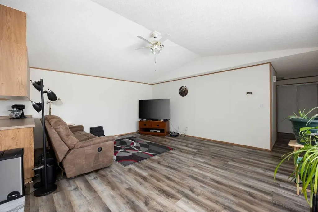 116 Palomino Close Fort Mcmurray AB T9H5M2
