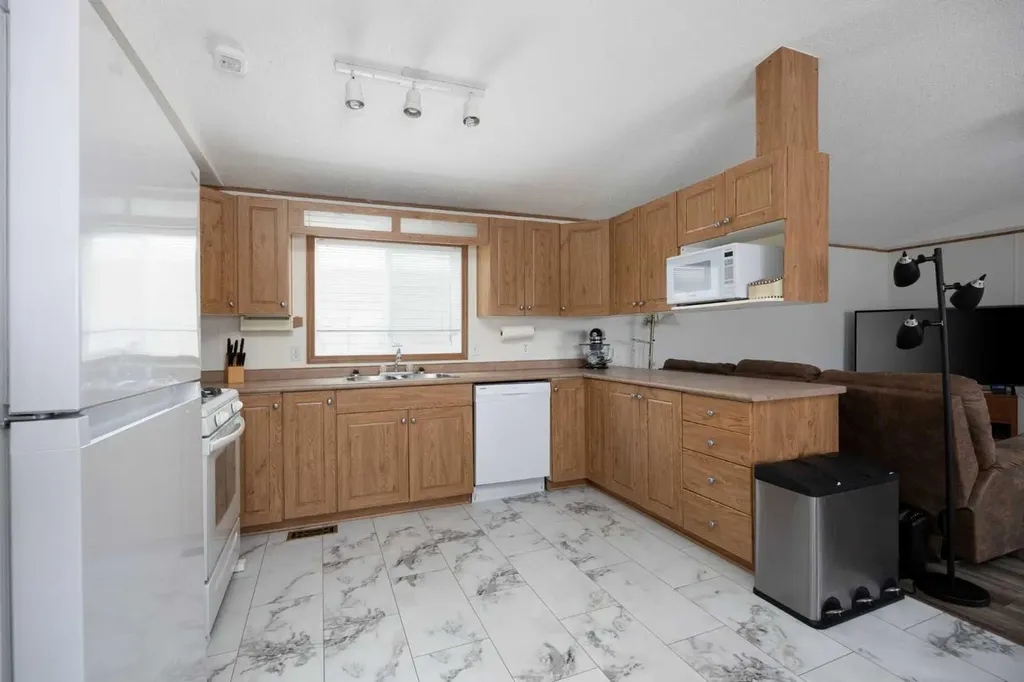 116 Palomino Close Fort Mcmurray AB T9H5M2