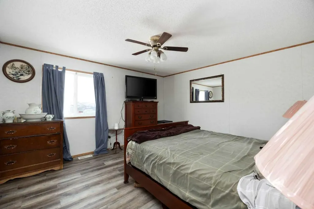 116 Palomino Close Fort Mcmurray AB T9H5M2