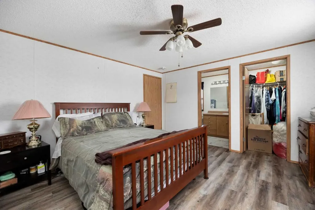 116 Palomino Close Fort Mcmurray AB T9H5M2