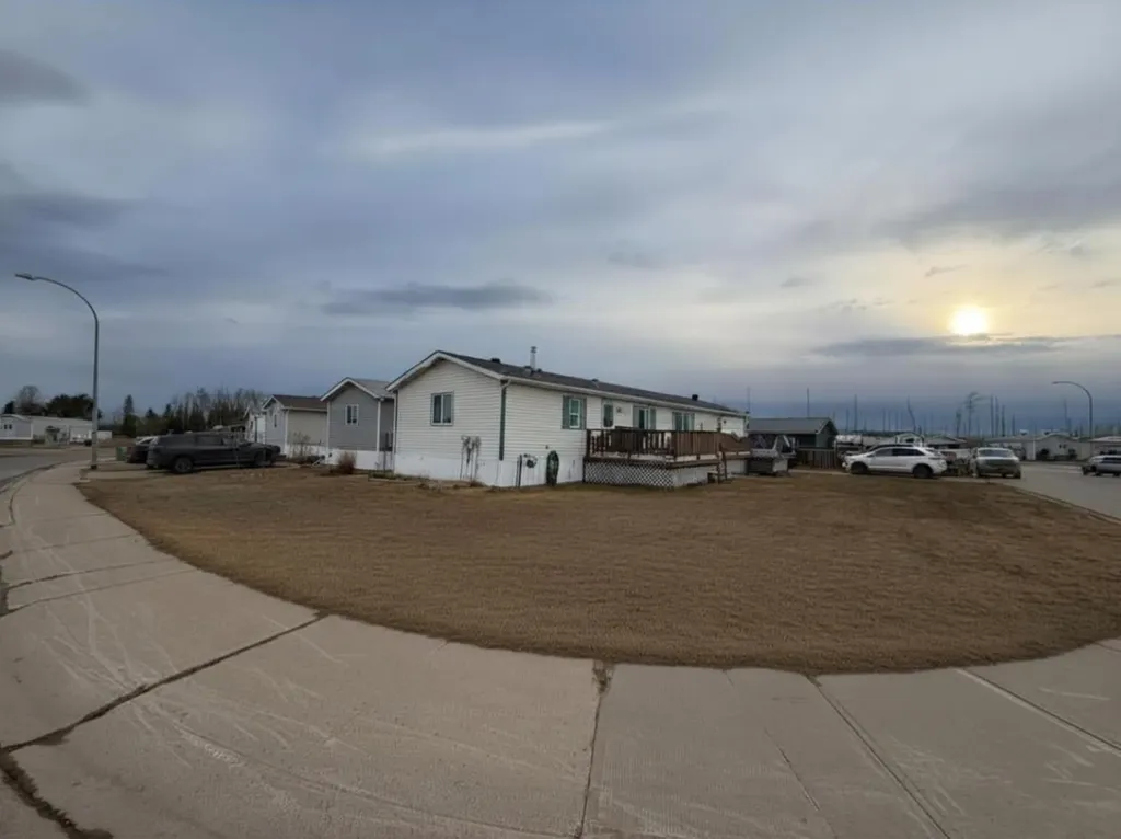 116 Palomino Close Fort Mcmurray AB T9H5M2