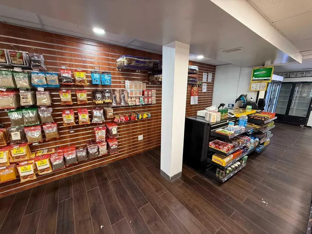 183 Pembina Avenue Hinton AB T7V 2B2