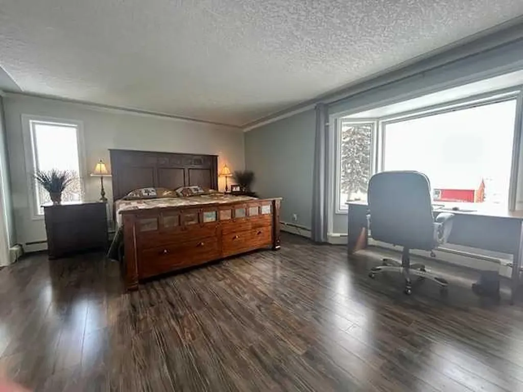 19438 Twp Road 430 Rural Camrose County AB T0B 2Z0