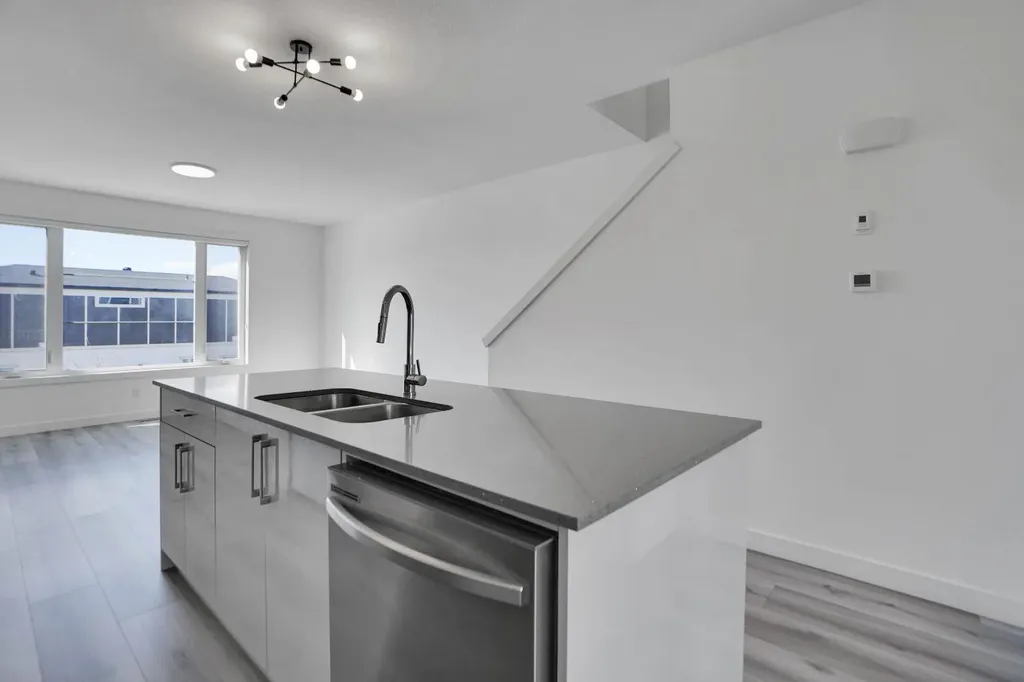 239 Saddlepeace Crescent NE Calgary AB T3J5S6