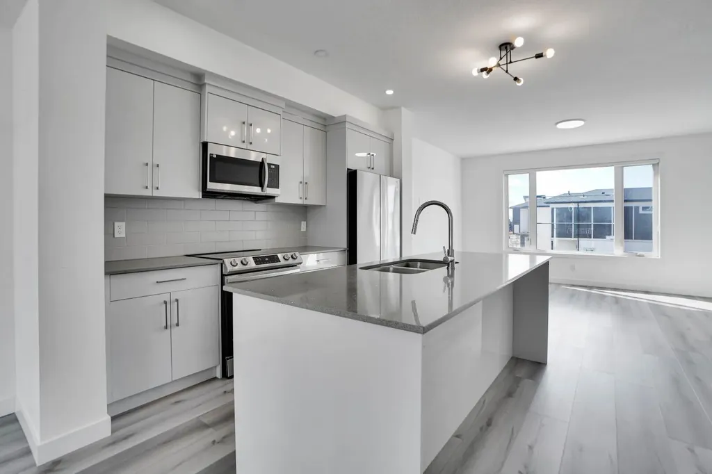 239 Saddlepeace Crescent NE Calgary AB T3J5S6
