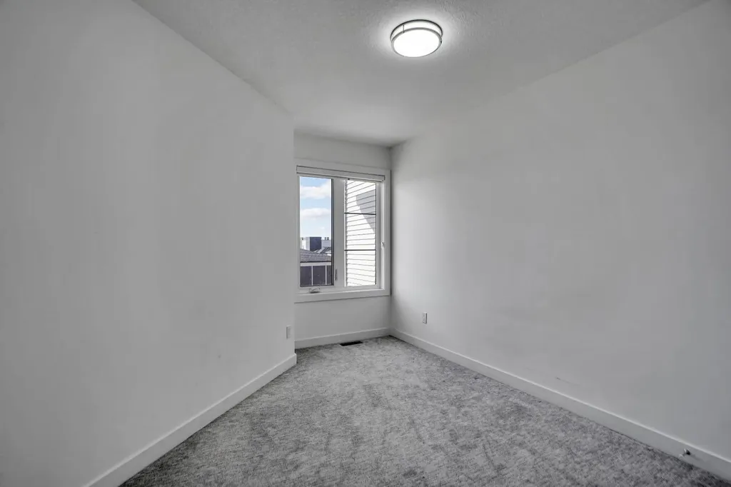 239 Saddlepeace Crescent NE Calgary AB T3J5S6