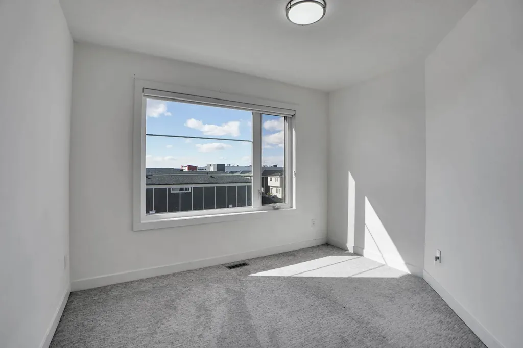 239 Saddlepeace Crescent NE Calgary AB T3J5S6