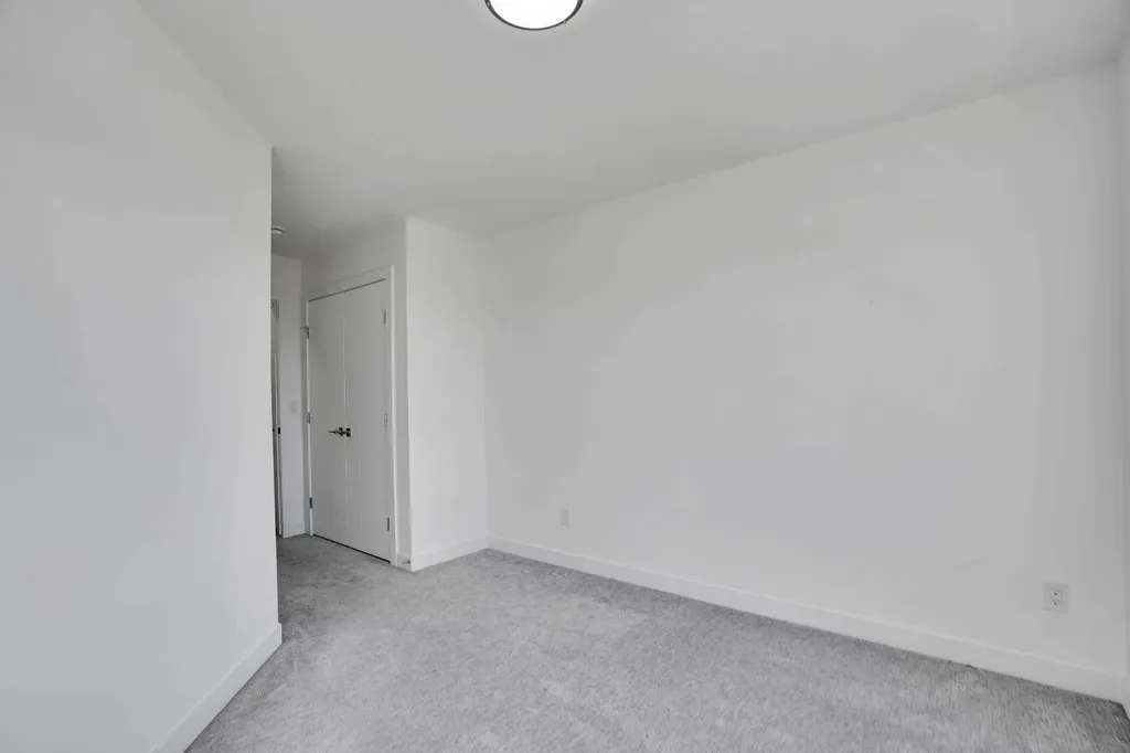 239 Saddlepeace Crescent NE Calgary AB T3J5S6