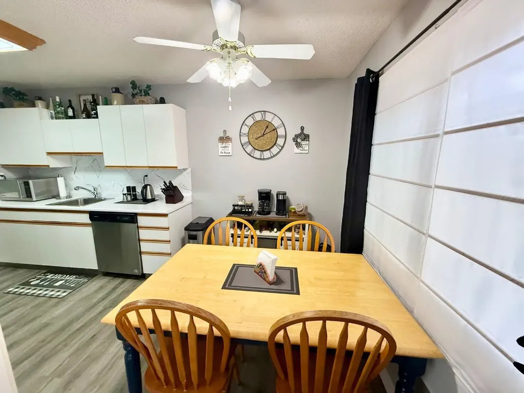 101 Mill Street Hinton AB T7V1T3