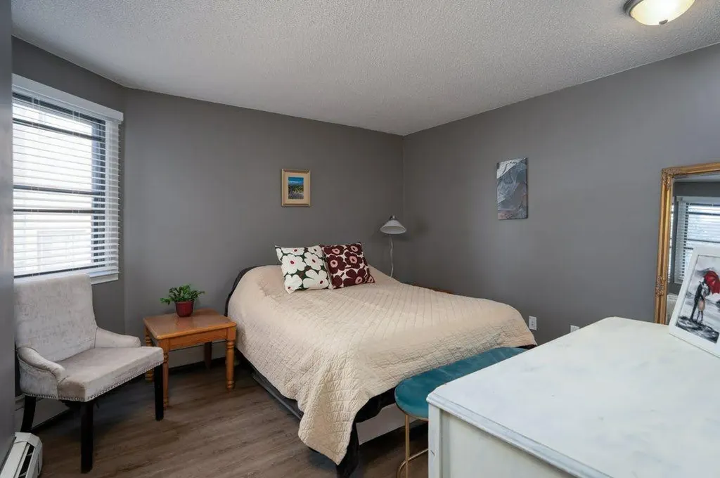 630 57 Avenue SW Calgary AB T2V 0H4