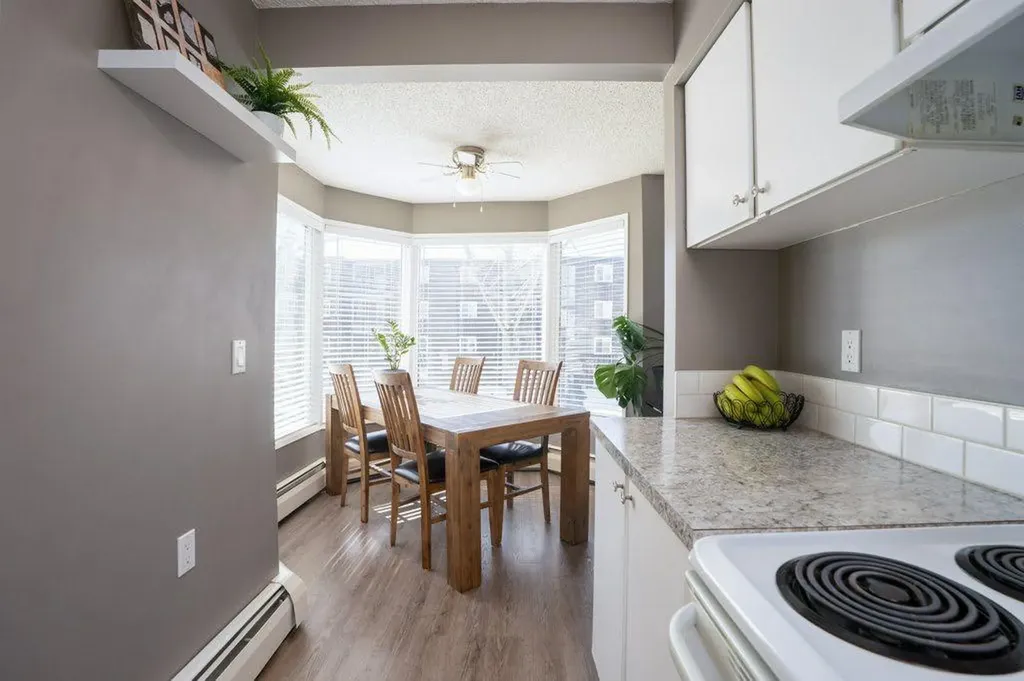 630 57 Avenue SW Calgary AB T2V 0H4