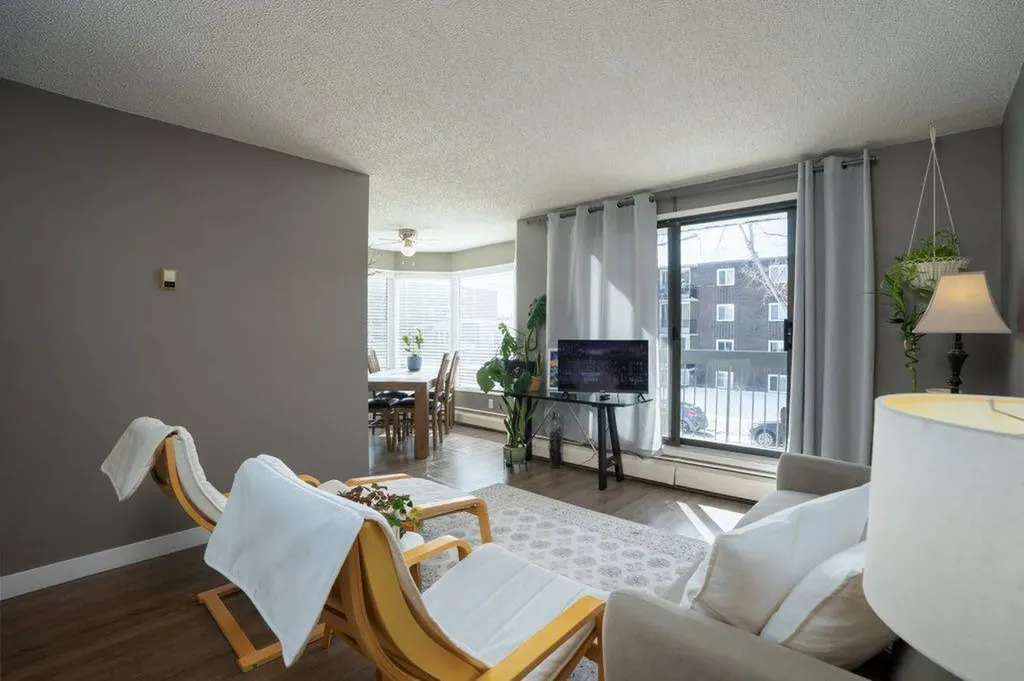 630 57 Avenue SW Calgary AB T2V 0H4