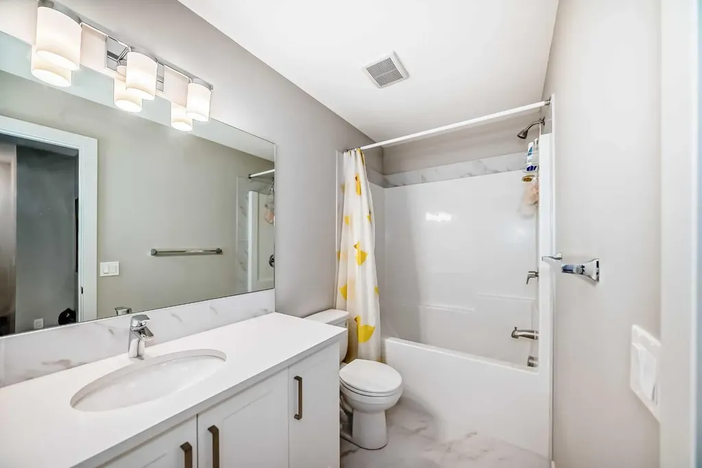 342 Redstone Boulevard NE Calgary AB T3N 1K2