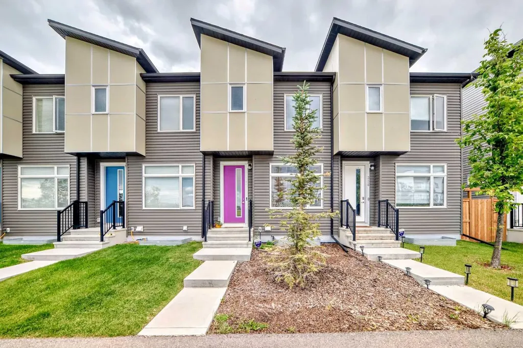 342 Redstone Boulevard NE Calgary AB T3N 1K2