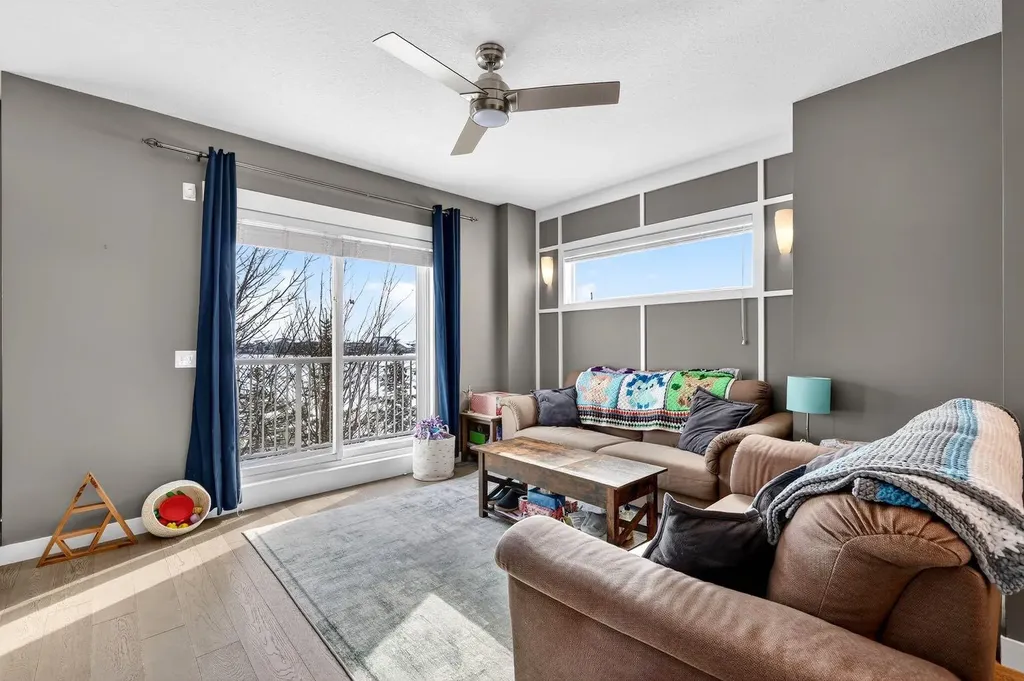 111 Rainbow Falls Gate Chestermere AB T1X 0Z5