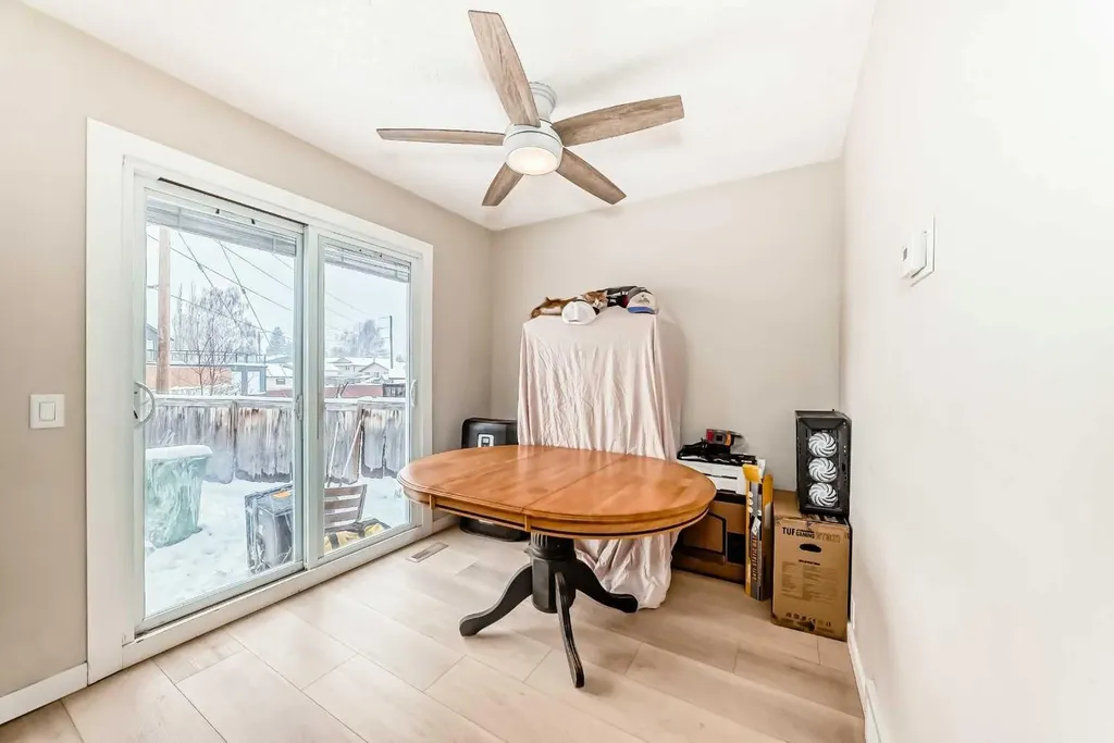 139 Bermuda Drive NW Calgary AB T3K 1H6