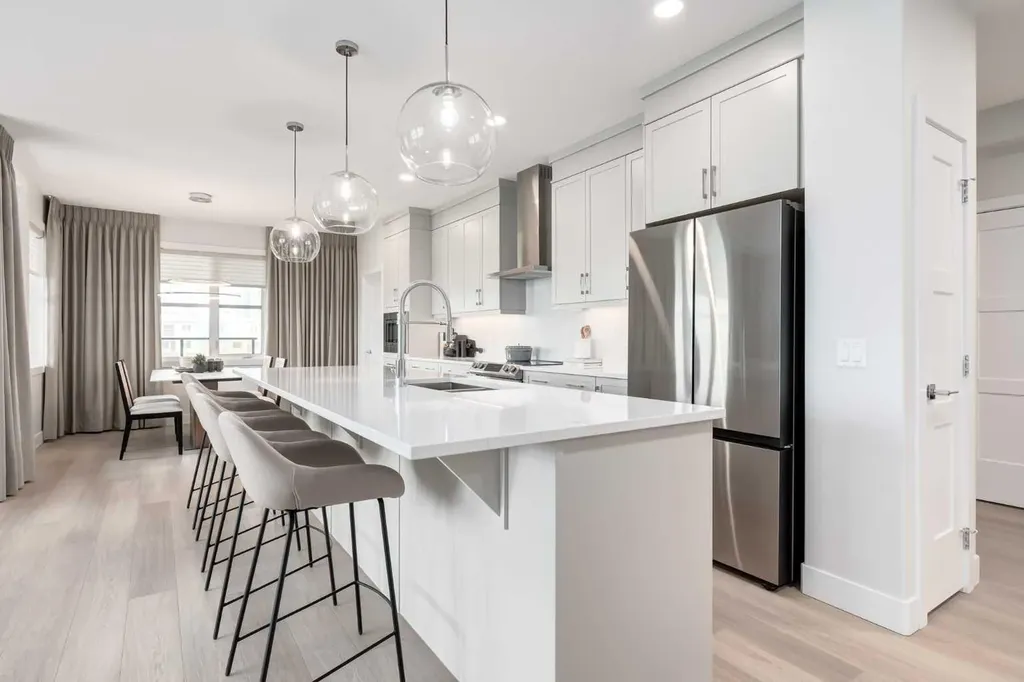 110 Greenbriar Place NW Calgary AB X0X 0X0