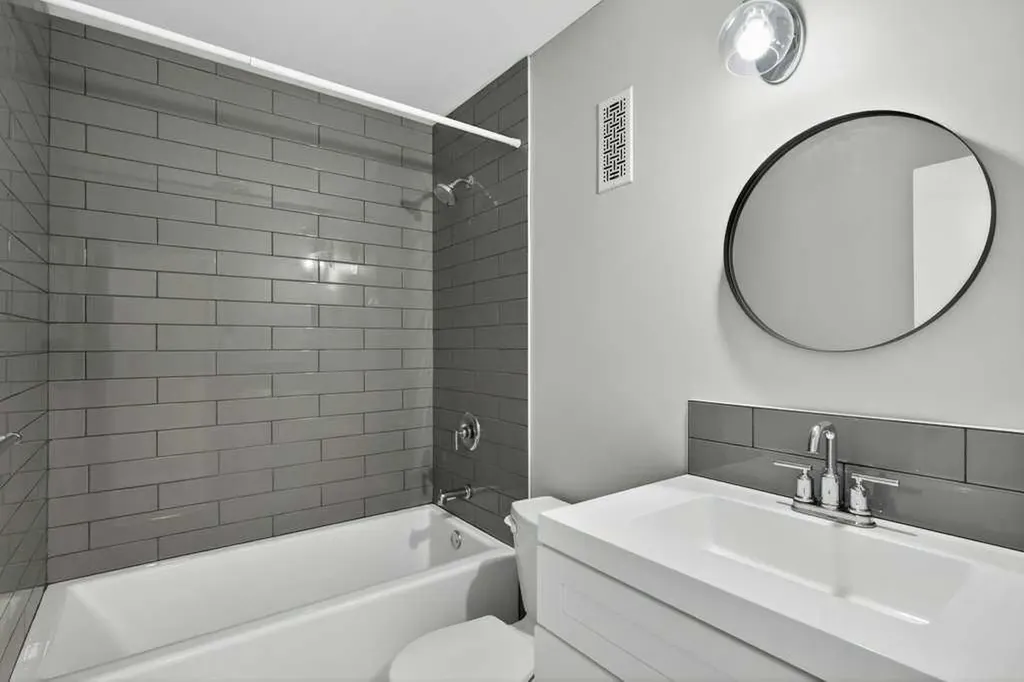 2211 19 Street NE Calgary AB T2E 4Y5