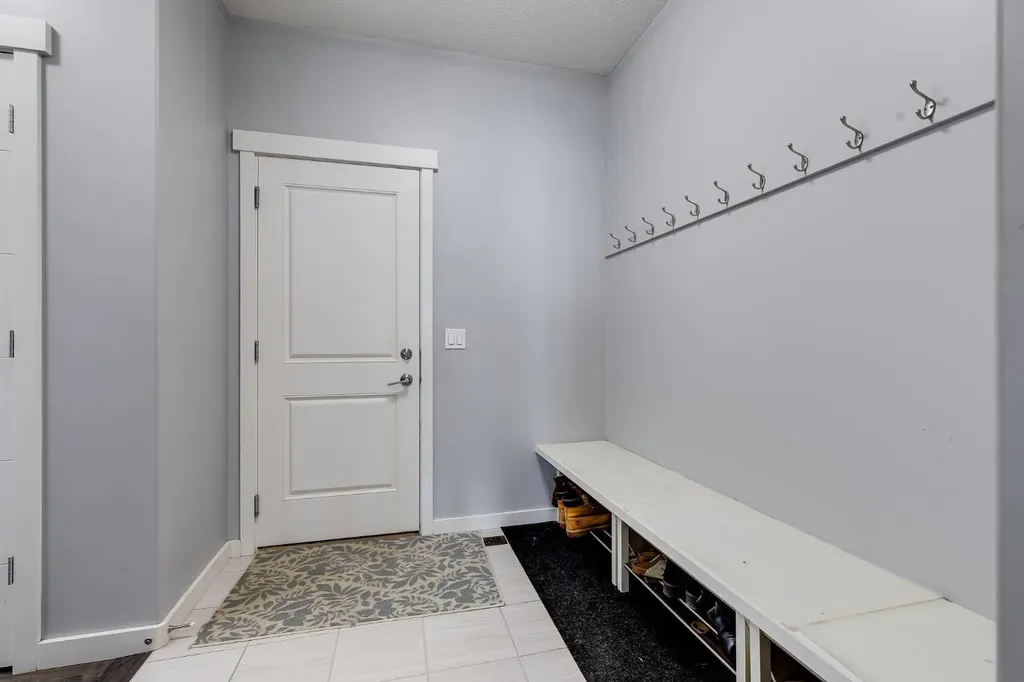 52 Cooperstown Place SW Airdrie AB T4B 3T5