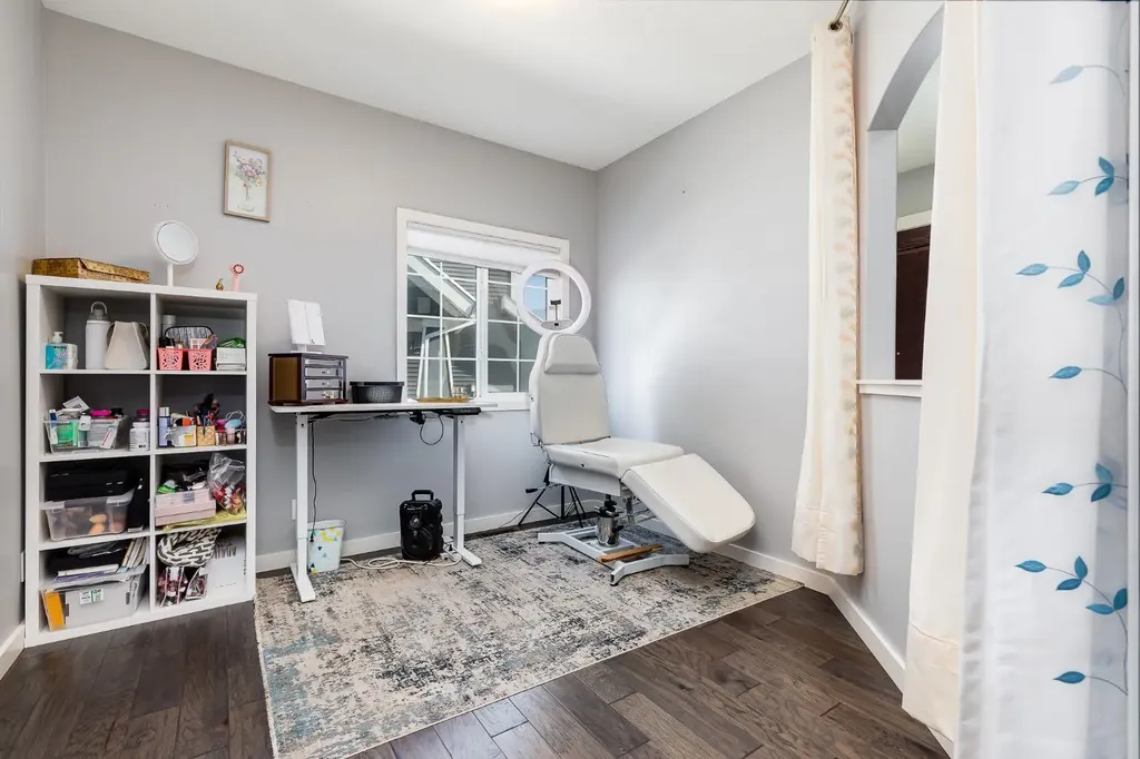 52 Cooperstown Place SW Airdrie AB T4B 3T5