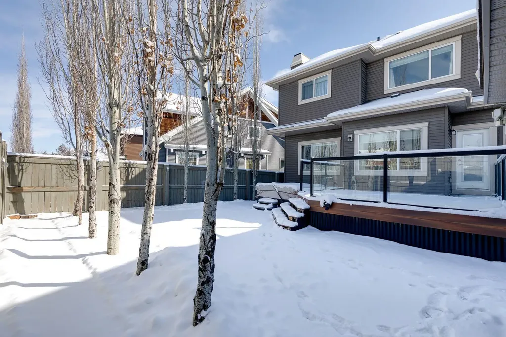 52 Cooperstown Place SW Airdrie AB T4B 3T5
