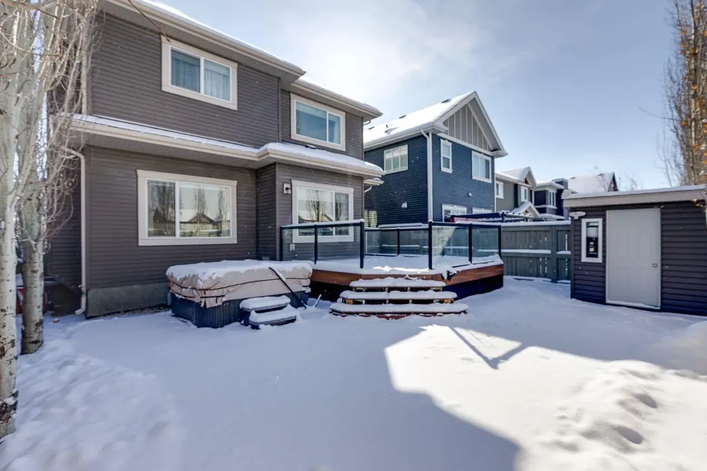 52 Cooperstown Place SW Airdrie AB T4B 3T5